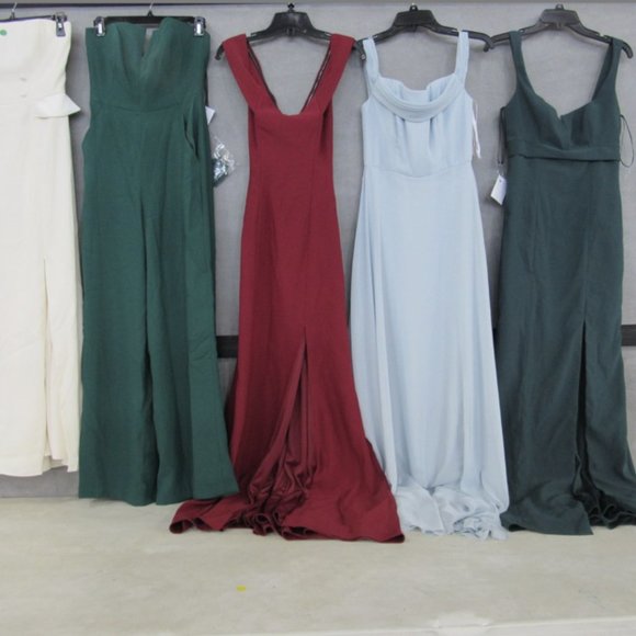 Long Dress - Picture 1 of 7